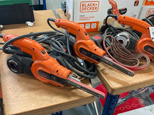 Black + decker ka900e bandschuurmachine (4x) - afbeelding 3 van  6
