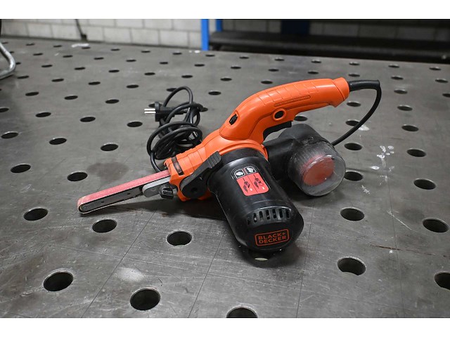 Black & decker ka900e handschuurmachine - afbeelding 2 van  3