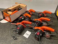 Black & decker stripschuurmachine (7x) - afbeelding 1 van  4