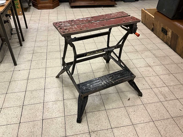 Black & decker workmate - afbeelding 1 van  5