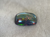 Black opal - 5.45 carat natuurlijke black opal - afbeelding 3 van  5
