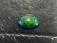 Black opal - 5.74 carat natuurlijke black opal