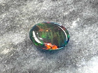 Black opal - 7.72 carat natuurlijke black opal - afbeelding 2 van  4