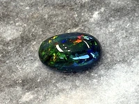 Black opal - 7.83 carat natuurlijke black opal