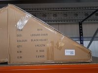 Black velvet leisure chair, 2025 - afbeelding 2 van  2