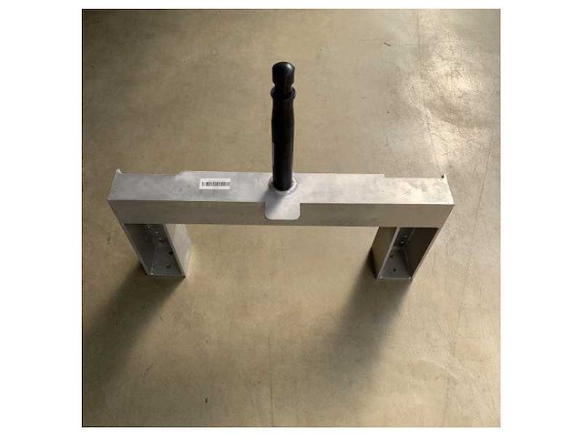 Black waterski wakeboard pole with aluminum frame 100 x 47 cm - afbeelding 1 van  1