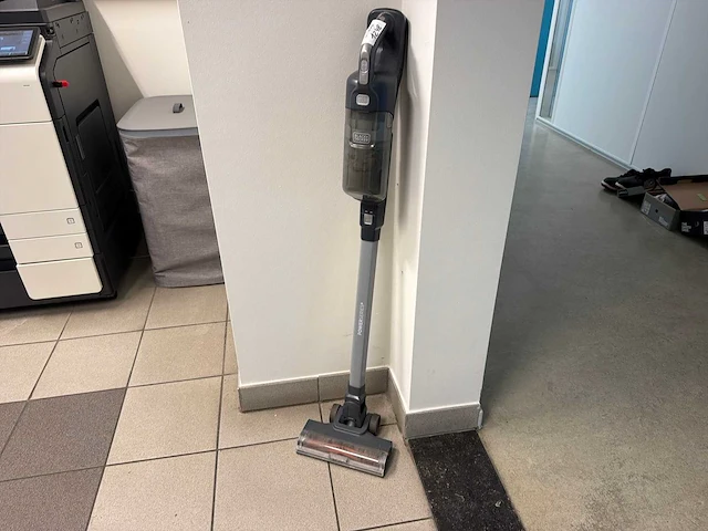 Black+decker stofzuiger - afbeelding 1 van  3