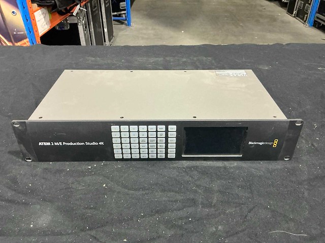 Blackmagicdesign atem 2 m/e production studio 4k - afbeelding 2 van  4