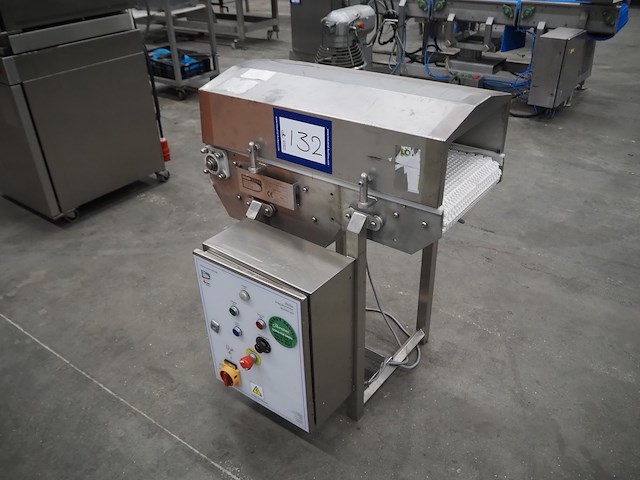 Blackrow - afbeelding 1 van  9