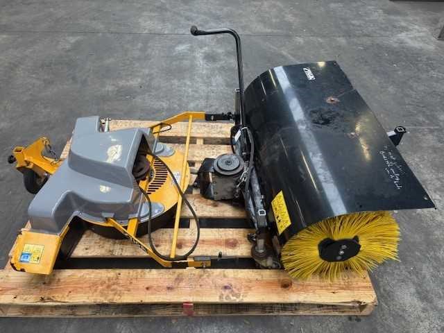 Bladblazer 130973-11 en rolbezem voor stiga frontmaaier - afbeelding 2 van  5