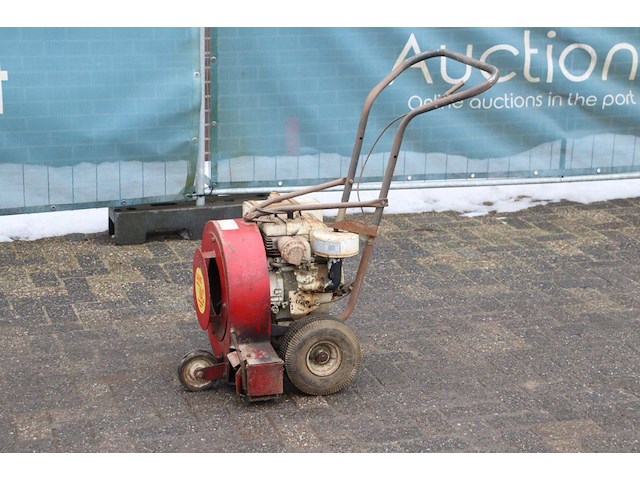 Bladblazer giant-vac benzine 8pk - afbeelding 1 van  1