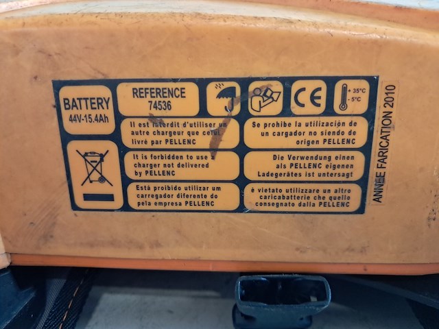 Bladblazer met ruggeddagen accu, pellenc, airion 2 & lithium battery 700 - afbeelding 9 van  18