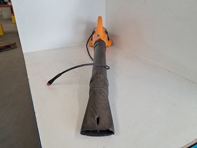 Bladblazer met ruggeddagen accu, pellenc, airion 2 & lithium battery 700 - afbeelding 13 van  18