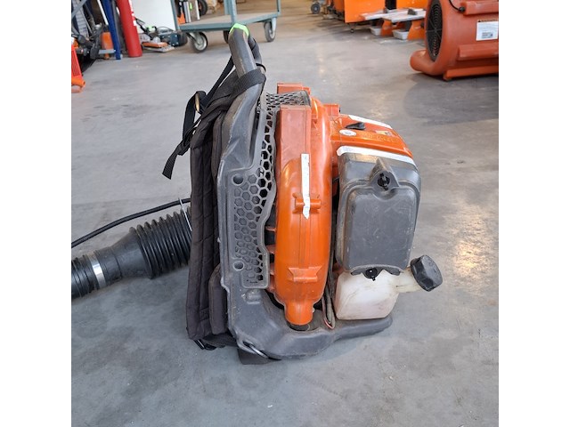 Bladblazer rugmodel benzine, husqvarna, 350bt, 2015 - afbeelding 6 van  7