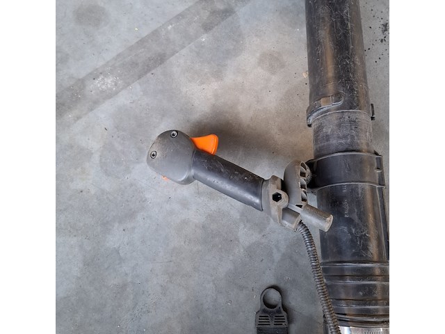 Bladblazer rugmodel benzine, husqvarna, 350bt, 2015 - afbeelding 5 van  8