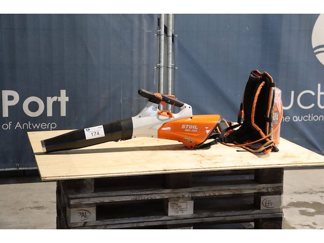 Bladblazer stihl bga 200 elektrisch nieuw - afbeelding 1 van  1