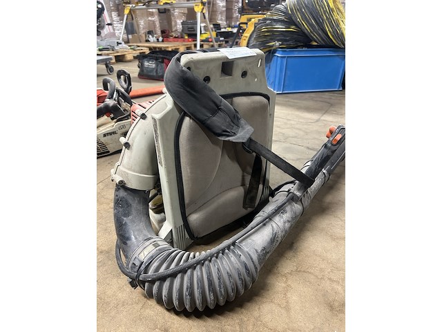 Bladblazer stihl, br 420 - afbeelding 3 van  6