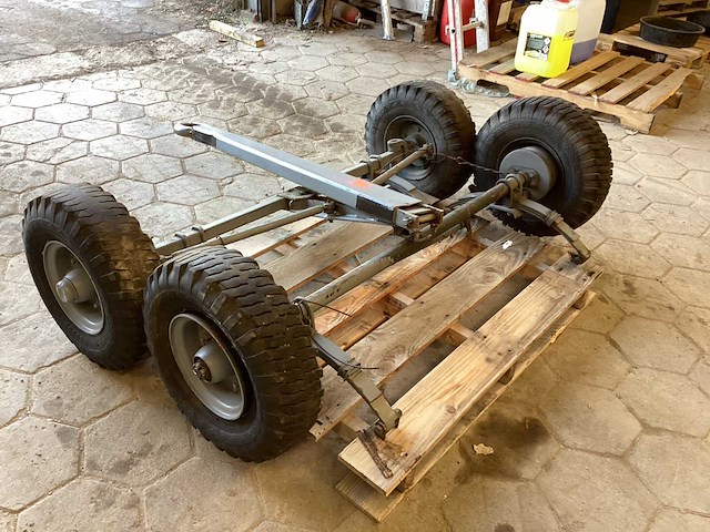 Bladgeveerde assen met wielen (2x) - afbeelding 3 van  4