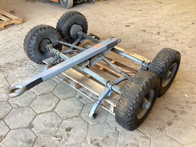 Bladgeveerde assen met wielen (2x) - afbeelding 4 van  4