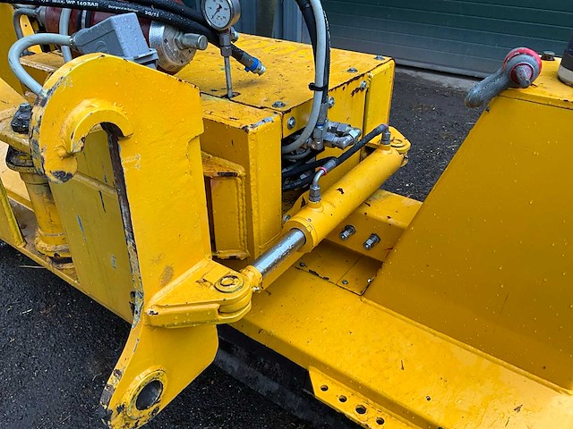 Bladmaster-s leveller laserbak 235 cm - afbeelding 14 van  18