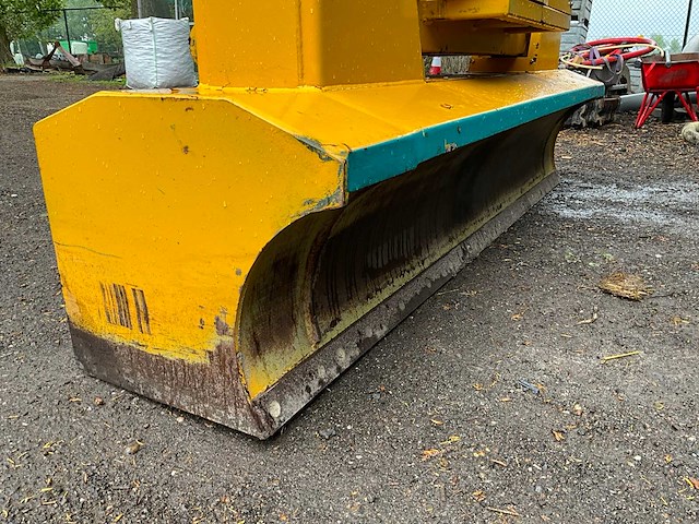 Bladmaster-s leveller laserbak 235 cm - afbeelding 16 van  18