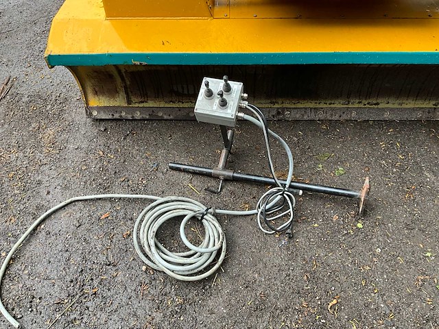 Bladmaster-s leveller laserbak 235 cm - afbeelding 17 van  18
