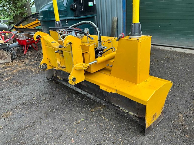 Bladmaster-s leveller laserbak 235 cm - afbeelding 14 van  18