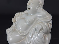 Blanc de chine zitten happy boeddha - afbeelding 2 van  5