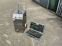 Blasteq - 2021 - ic-310-s - ics ic-310-s professionele droogijsstraalmachine (2021) met accessoires - afbeelding 1 van  30