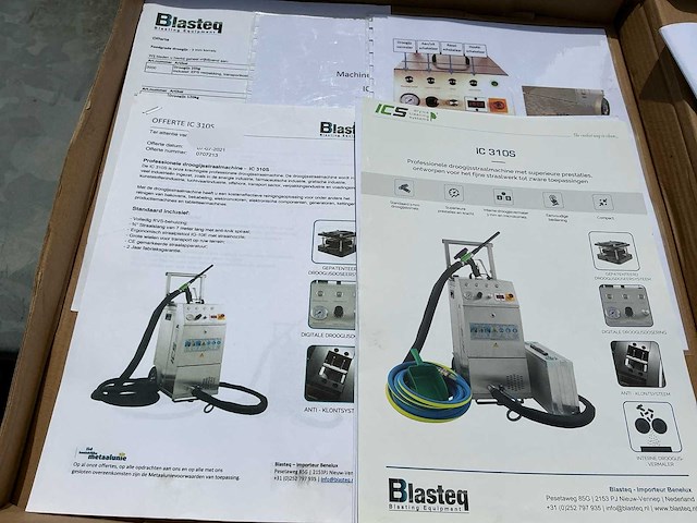 Blasteq - 2021 - ic-310-s - ics ic-310-s professionele droogijsstraalmachine (2021) met accessoires - afbeelding 24 van  30