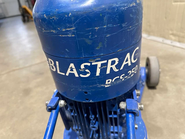 Blastrac bgs 250 betonfreesmachine - afbeelding 2 van  6