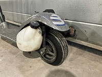 Blata - gemotoriseerde step - afbeelding 7 van  10