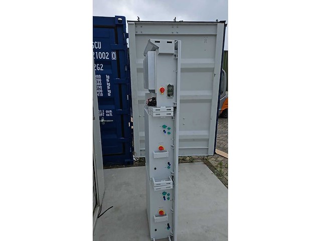 Blauhoff - 5kw omvormer 10.24 kwh batterij - afbeelding 8 van  8