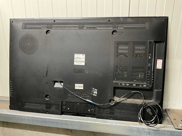 Blaupunkt w40/173g-gb-ftcup-de televisie - afbeelding 2 van  5