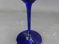 Blauw glazen kandelaar - afbeelding 4 van  5