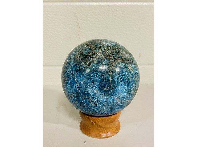 Blauwe apatiet bol + standaard - afbeelding 2 van  4