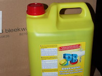 Bleekwater in 6 dozen. 15 liter per doos. 18 cans. - afbeelding 2 van  2