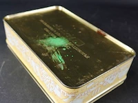 Blik met kunstkoekjes als kaarsjes - afbeelding 5 van  5