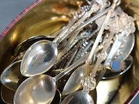 Blik met lepeltjes - afbeelding 5 van  5