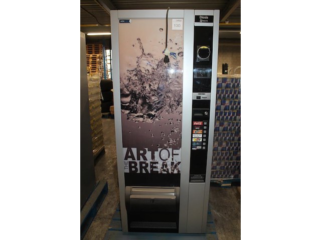 Blikjes vending machine necta diesis. machine heeft 7 kolommen en is v.v. nayax betaalsysteem. bouwjaar onb... - afbeelding 2 van  3