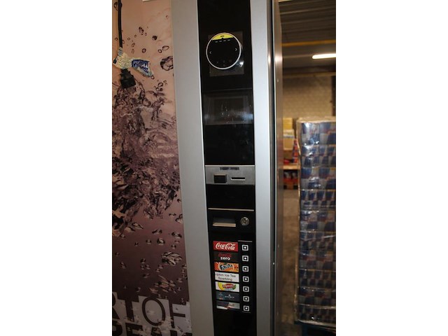 Blikjes vending machine necta diesis. machine heeft 7 kolommen en is v.v. nayax betaalsysteem. bouwjaar onb... - afbeelding 3 van  3