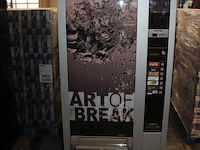 Blikjes vending machine necta diesis. machine heeft 7 kolommen en is v.v. nayax betaalsysteem. bouwjaar onb... - afbeelding 2 van  4