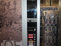 Blikjes vending machine necta diesis. machine heeft 9 kolommen en is v.v. nayax betaalsysteem. bouwjaar onb... - afbeelding 3 van  3