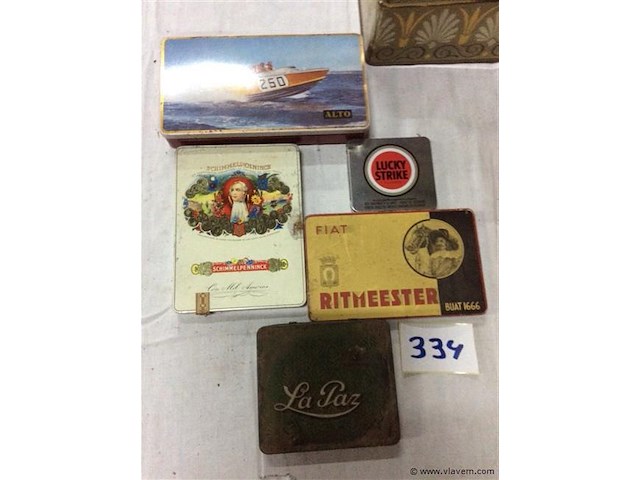 Blikken dozen tabak - afbeelding 1 van  2