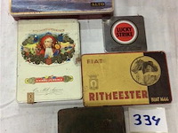 Blikken dozen tabak - afbeelding 1 van  2