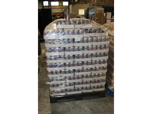 Blikken foots w.o. zero. tht 9-26 en 12-26. totaal 2160 blikken. bod is inclusief 324 euro statiegeldwaarde - afbeelding 2 van  3