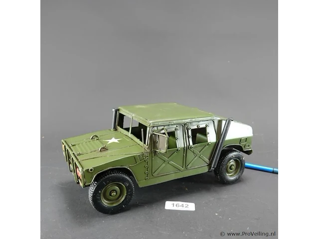 Blikken militaire humvee (hmmwv) - afbeelding 1 van  5