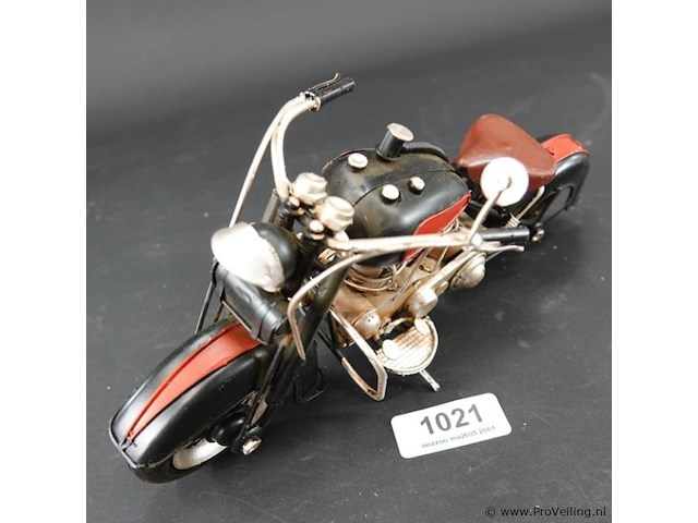 Blikken motor - afbeelding 2 van  5