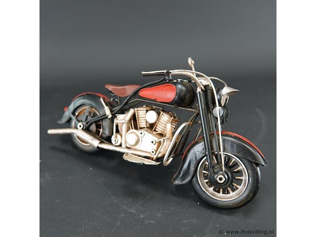 Blikken motor - afbeelding 3 van  5