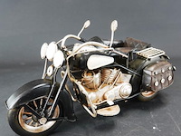 Blikken motor - afbeelding 2 van  5